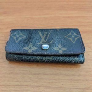 Louis Vuitton Monogram Key Holder/Wallet #1286💥PRICE DROP💥